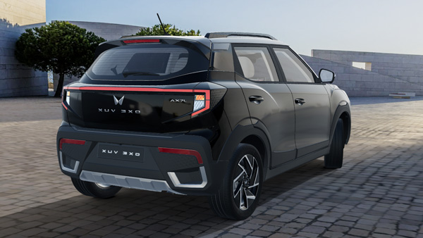 Mahindra XUV3XO Rear Mahindra XUV3XO Rear