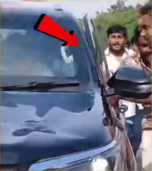 Actor Vijay Thalapathy Car Door Open