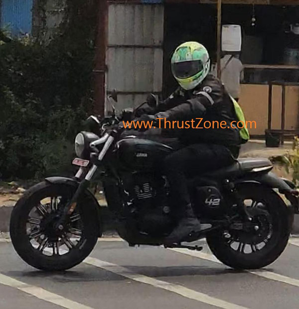 Jawa 42 Fj Single Exhaust Bike Spotted On While Testing In India