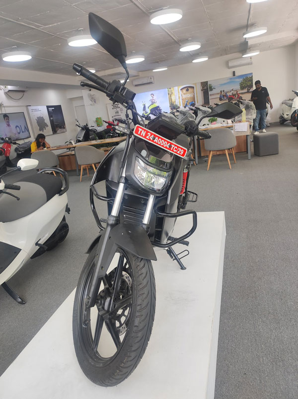 Ola Roadster X Front