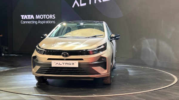 Tata Altroz Facelift Launched