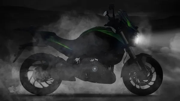 Bajaj Dominar