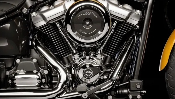 Harley-Davidson Street Bob 117 Launched Priced Same as a Hyundai Creta