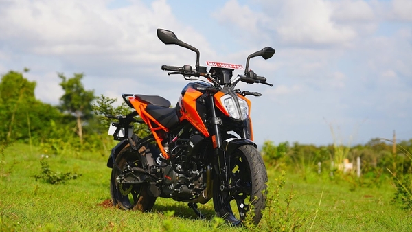 KTM Duke 160 Launched in India All Details Here