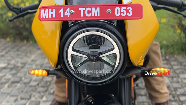 Triumph Thruxton 400 Review