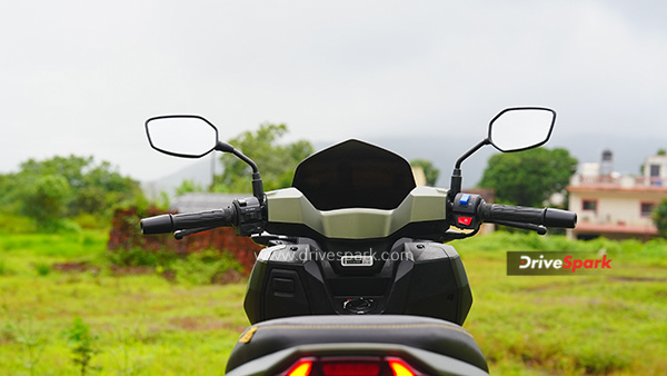 Hero MotoCorp Xoom 160 Adventure Scooter Review