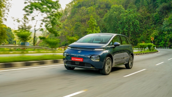 India Best Selling Electric Car Mg Windsor Ev