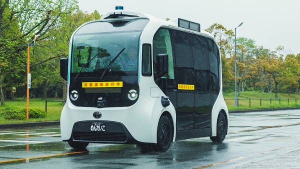 Toyota Launches e-Palette A Bus Theater and Restaurant All in One