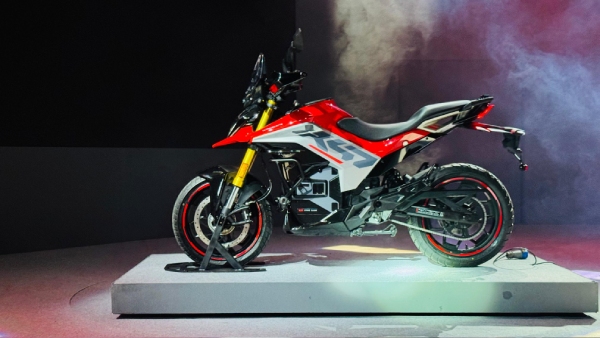Ultraviolette X-47 Crossover World s First Radar-Integrated Motorcycle Launched