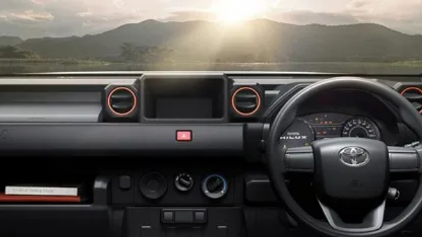 Mini Fortuner Toyota Land Cruiser FJ Expected Debut on 20 October