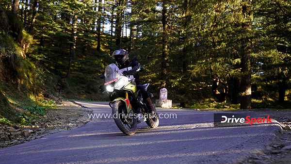 TVS Apache RTX Review Riding Impressions Specifications And All Features