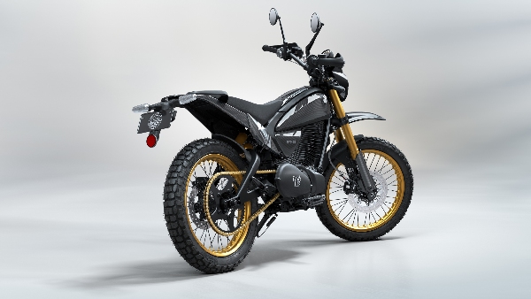 Royal Enfield Flying Flea S6 Electric Bike Showcased At Eicma 2025