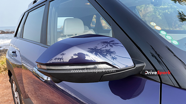 New Hyundai Venue-review-driving-impressions-and-specifications-in-telugu