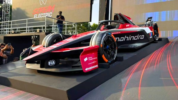 Unbelievable Speed Mahindra Unveils M12 Electro Formula E Car Charges 10 in 24 Seconds