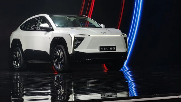 Nation Awaits Mahindra XEV 9S Teaser Reveals 7-Seater EV with XUV700 Styling