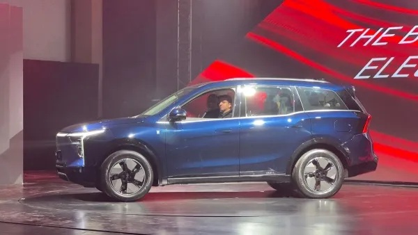 Mahindra XEV 9S Launched 7-Seater Electric SUV Starts at Rs 19 95 Lakh Challenges Rivals