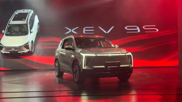 Mahindra XEV 9S Launched 7-Seater Electric SUV Starts at Rs 19 95 Lakh Challenges Rivals