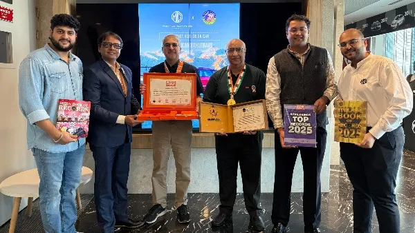 Leh to Kanyakumari Challenge MG Windzor EV Sets New Record Covers 3757KM in Just 83 Hours