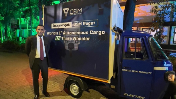 Omega Seiki Mobility Launches Indias First Autonomous Electric Cargo Three-Wheeler SwayamGati Cargo