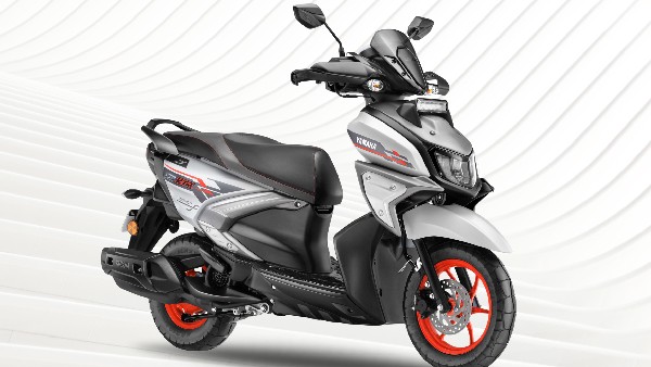 Yamaha RayZR 125 Hybrid Dominates Sales 71 Kmpl Mileage 10-Year Warranty and Affordable Price