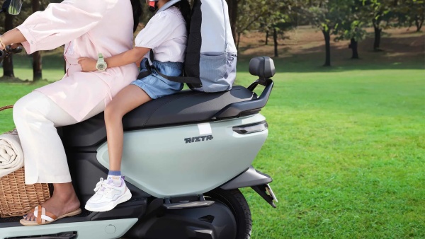 Ather Rizta Scooter December 2025 Sales Recorded 14282 Units More Details Inside