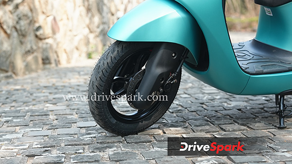 Bajaj Chetak C25 Review The Practical Urban Electric Commuter for Every Indian