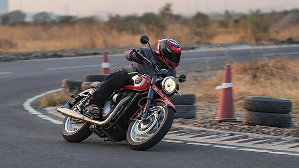 Jawa Yezdi Motorcycles Now on Amazon Flipkart 2025 Adventure Roadster Available Online