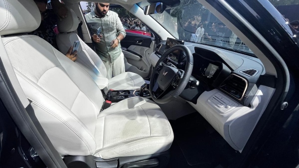 New Mahindra Xuv 3xo Ev Launched In India Price Battery Range Features Details