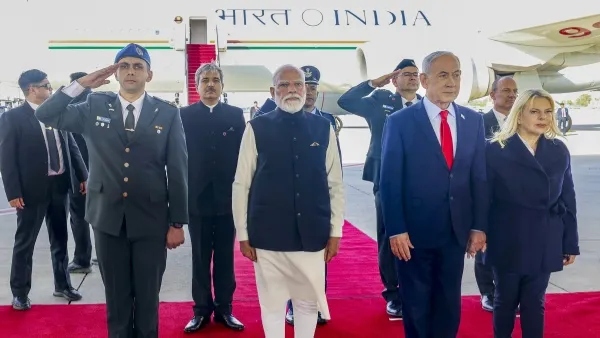 Indian Pm Modi Israeli Pm Netanyahu Royal Enfield Goan Classic 350 Jerusalem Event Indian Pm Modi Israeli Pm Netanyahu Royal Enfield Goan Classic 350 Jerusalem Event