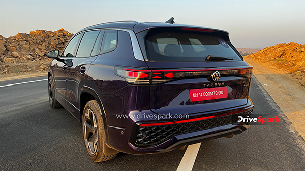 Volkswagen Tayron R-Line Review A Masterclass in Luxury Engineering