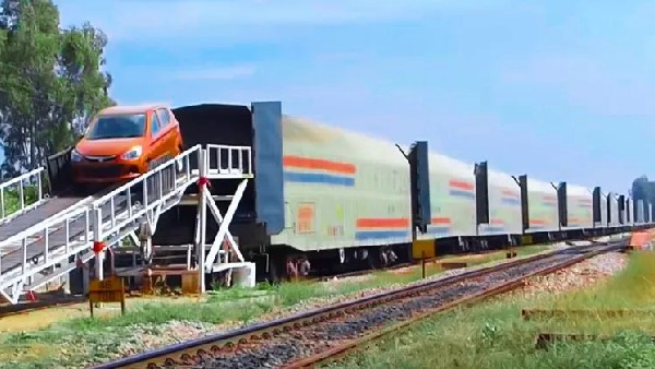 Maruti Suzuki s Railway Revolution 1 Lakh Cars Dispatched via Manesar In-Plant Siding in Just 9 Months