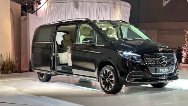 Luxury Redefined Mercedes-Benz V-Class Facelift Launched in India at Rs 1 40 Crore Luxury Redefined Mercedes-Benz V-Class Facelift Launched in India at Rs 1 40 Crore