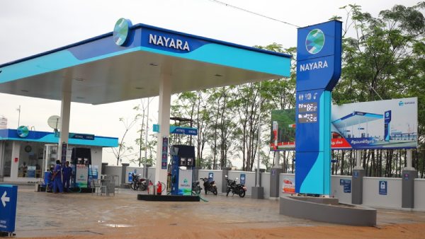 Nayara Energy Hikes Petrol by Rs 5 and Diesel by Rs 3 Per Litre as Global Oil Prices Surge