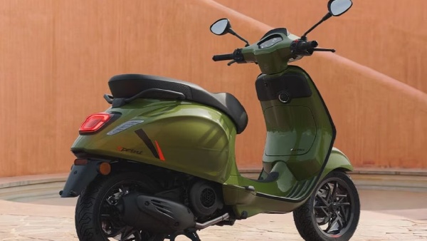 2026 Vespa Primavera Sprint S Unveiled Now with Rear Disc Brakes and Keyless Entry