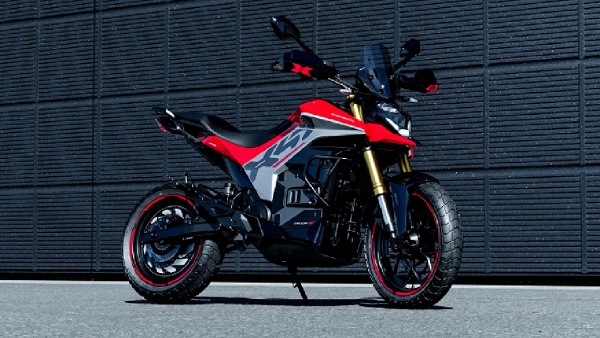 Top 5 Fastest Electric Bikes in India From Ola Roadster to Ultraviolette F77 Top 5 Fastest Electric Bikes in India From Ola Roadster to Ultraviolette F77