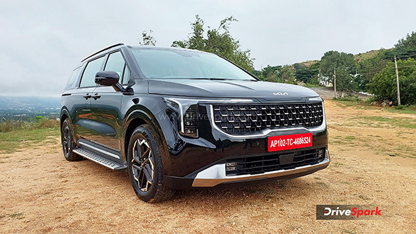 Upcoming Mpv Cars In India Innova Hycross Facelift To Kia Carnival Hybrid