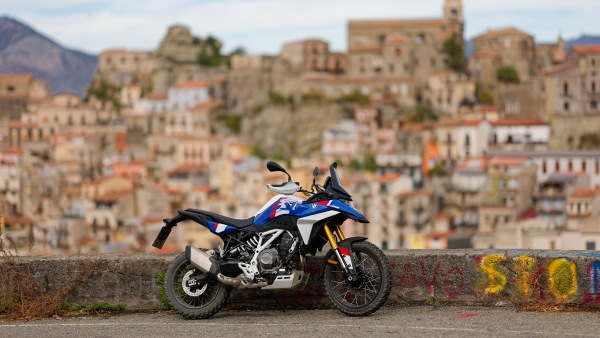 Plan Your Solo Adventure Top 5 Touring Bikes for a Memorable Long-Distance Ride