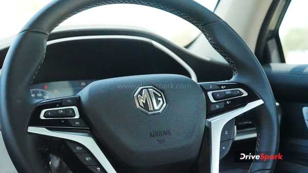 MG Majestor Review Features Performance Price In Telugu Full Details