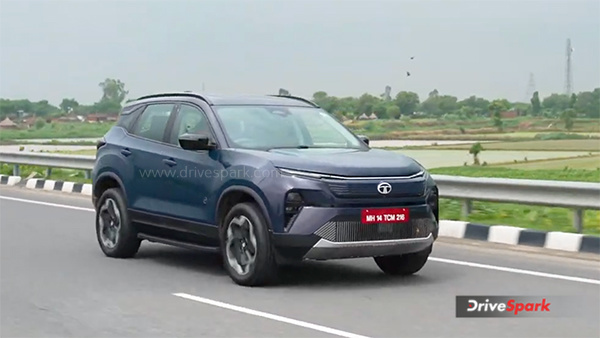 tata motors dominates indias ev market with record 92 120 units sold in fy26