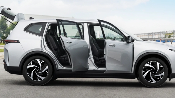 Vinfast New Electric Mpv7 7 Seater Car Launching In India This April Complete Info