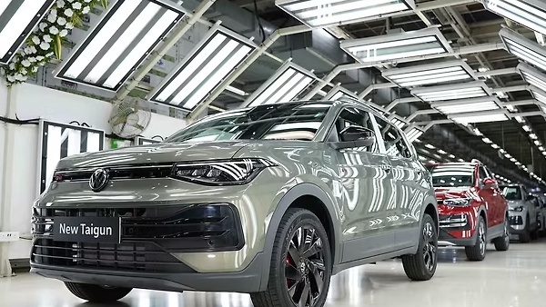 Volkswagen Taigun Facelift India Launch April 9 Features Design Details Here