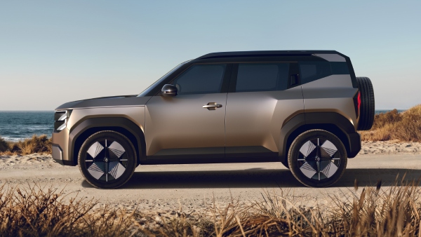 renault bridger mini duster mileage engine features india launch