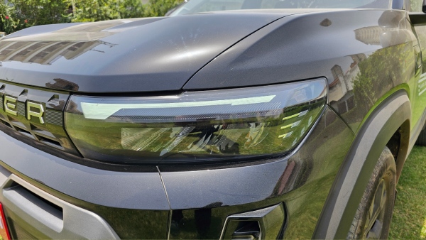 Renault Duster 1 0-litre MT Review Features Engine Performance Details In Telugu