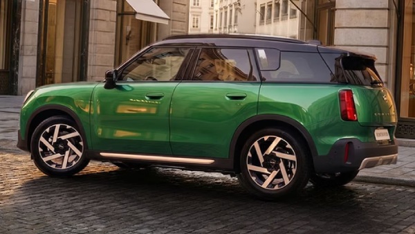 locally assembled mini countryman c launched india price specifications bmw chennai plant