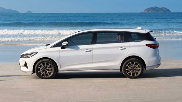Byd Emax 7 Comfort Variant Launched In India Price Features Details Byd Emax 7 Comfort Variant Launched In India Price Features Details