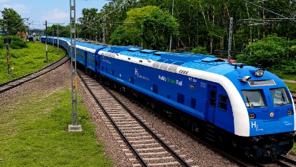 India Launches First Hydrogen Train 2 600 Passengers Zero Pollution Tickets Starting at Just Rs 5 India Launches First Hydrogen Train 2 600 Passengers Zero Pollution Tickets Starting at Just Rs 5