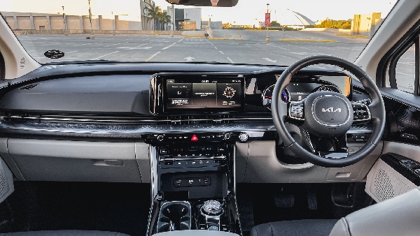 Kia Carnival Sales Crash Luxury MPV Finds Only 30 Buyers in June 2026 Despite 5 Star Features
