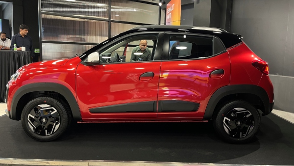 New Renault Kwid 2026 Launched In India With Two Variants Full Details New Renault Kwid 2026 Launched In India With Two Variants Full Details