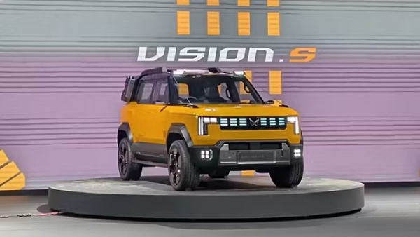Mahindra Vision S Sub-4M SUV Spied Premium Interior with Large Screens Revealed Mahindra Vision S Sub-4M SUV Spied Premium Interior with Large Screens Revealed