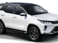 Toyota Fortuner Legender